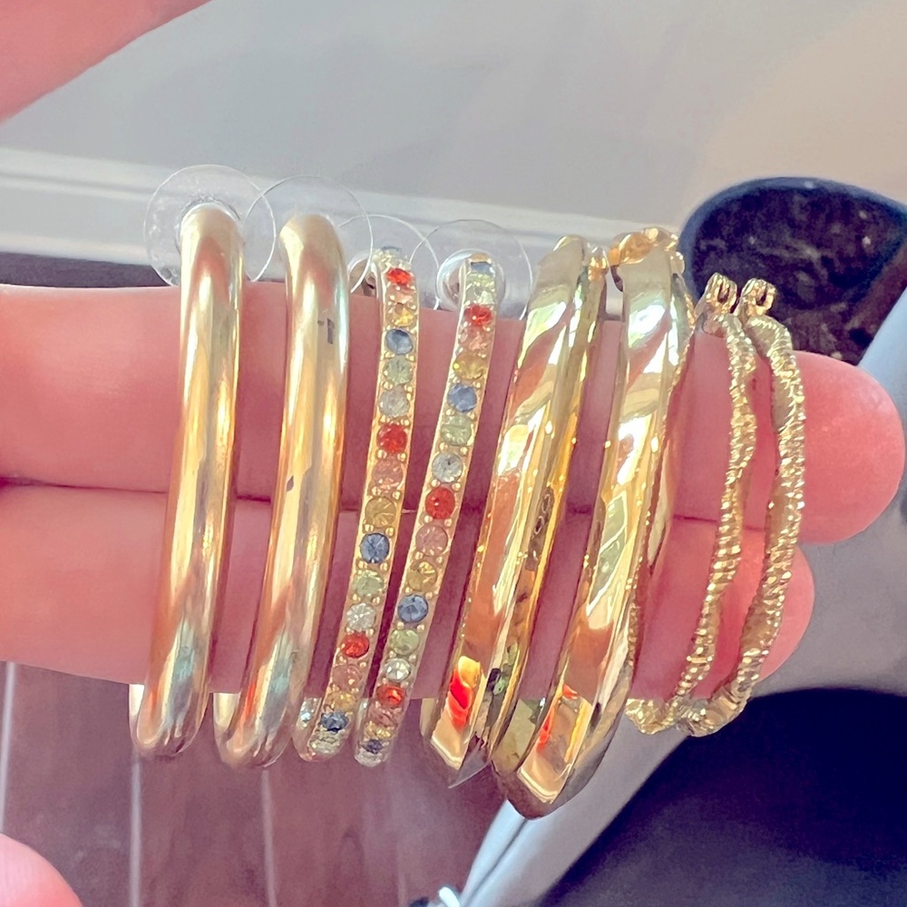 4 Pairs Of J. Crew Earrings 💜